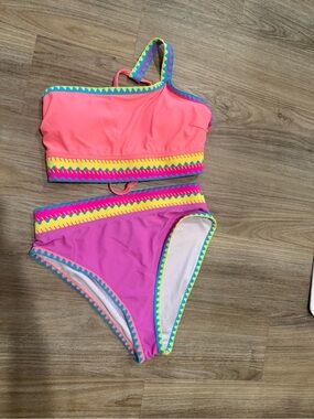 Popvil High Waisted Two-Piece Swim Set with Multicolor Trim